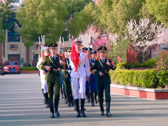 1743055623305595.png image.png